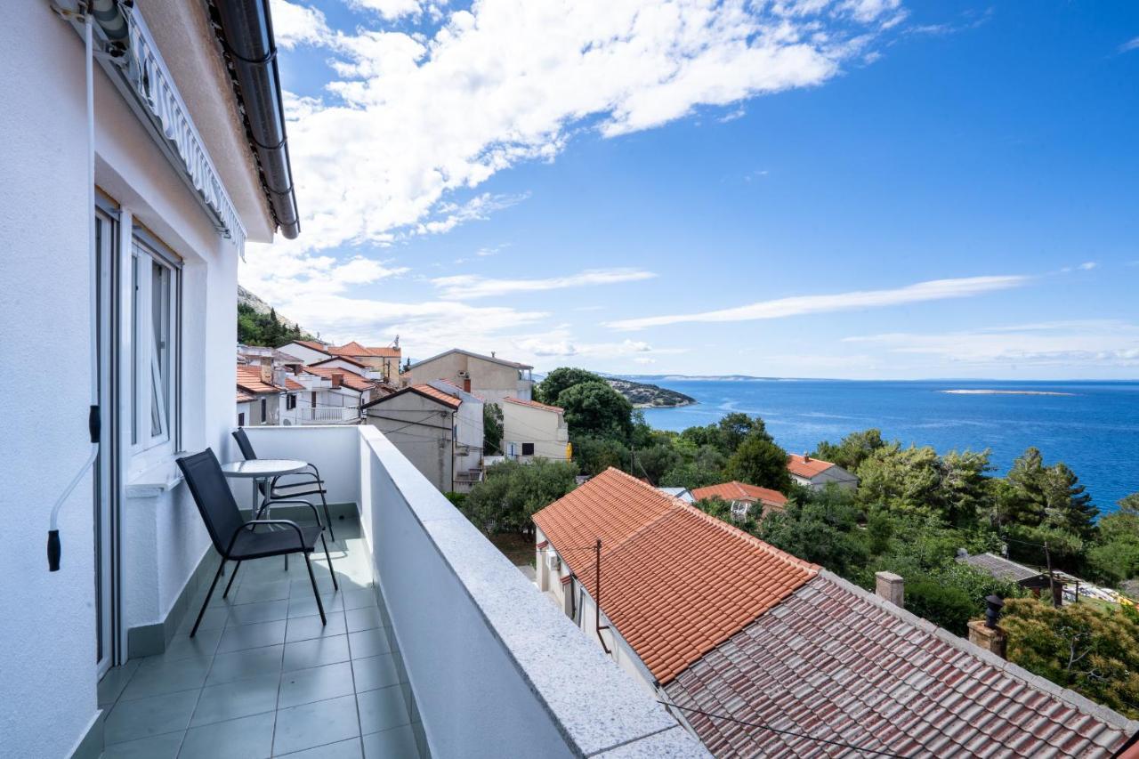 Stara Baska Apartments Экстерьер фото