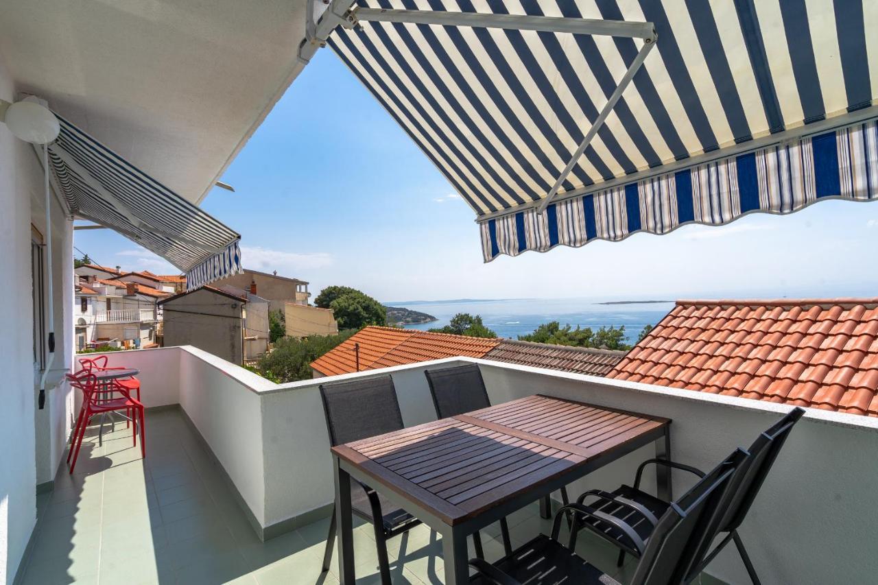 Stara Baska Apartments Экстерьер фото